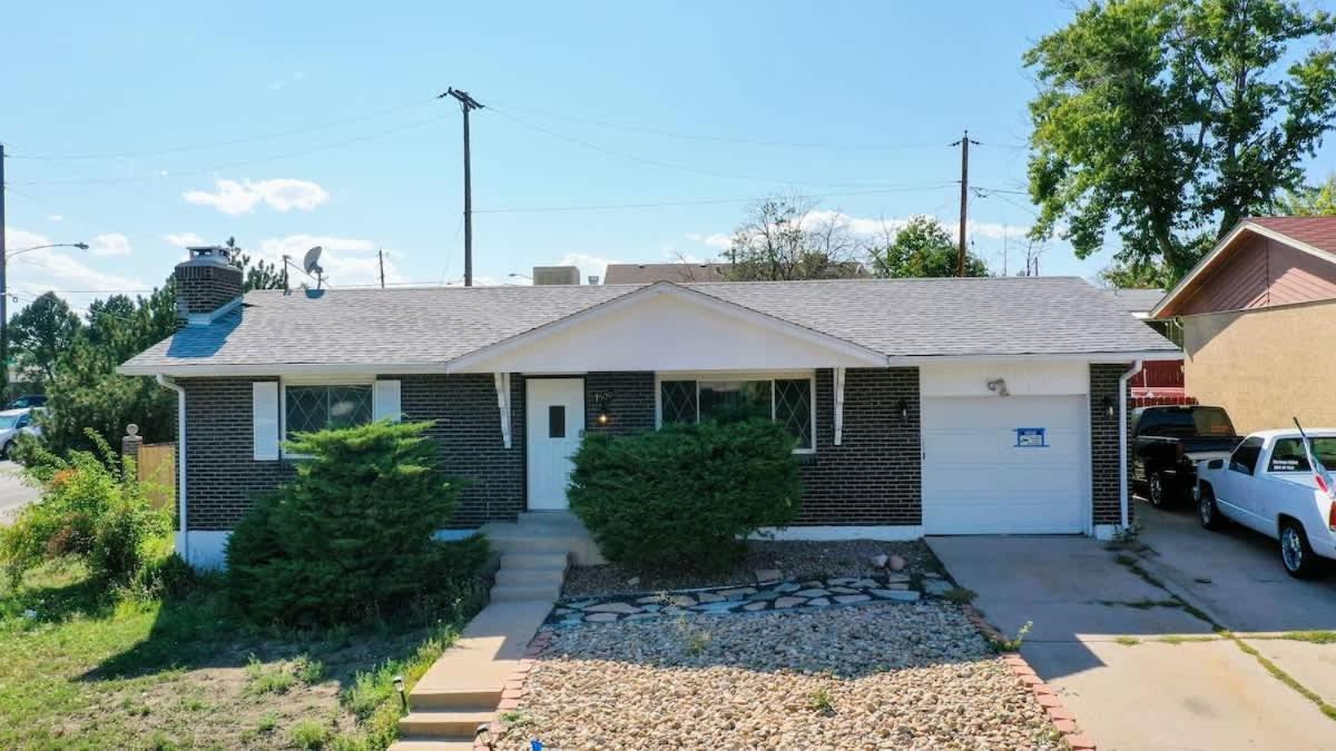 Holiday home Updated Family Unit With Two King Beds Denver