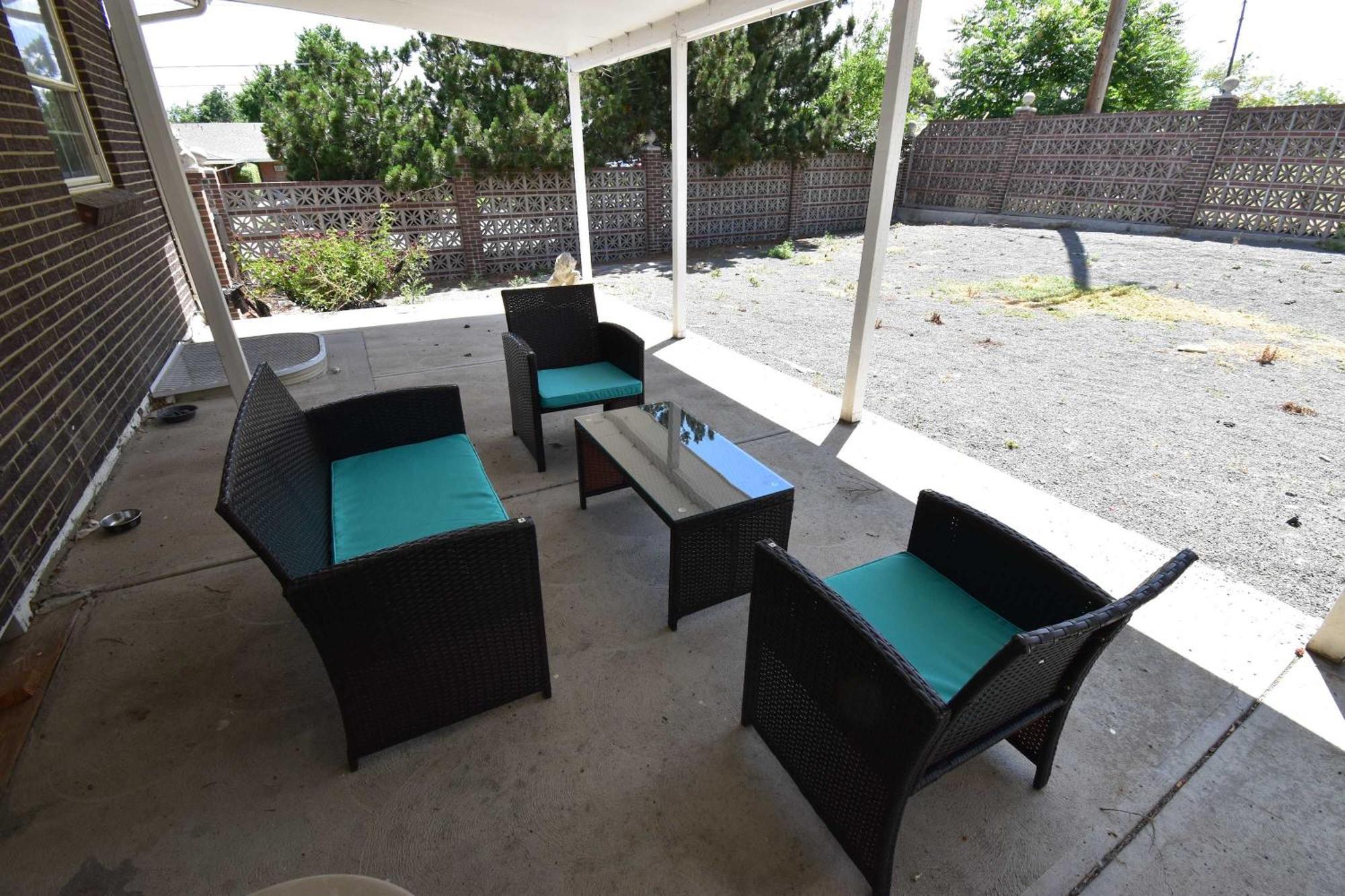 Updated Family Unit With Two King Beds Holiday home *